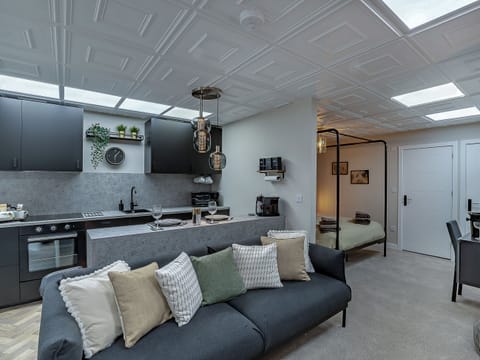 Open plan living space | The Old Post Office - The Old Post Office Apartments, Haltwhistle