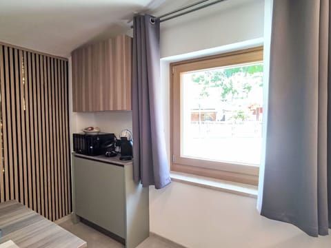 Wood, Interior Design, Curtain, Room, Ceiling, Window Covering, Wood Stain, Window Treatment, Hardwood, Plywood