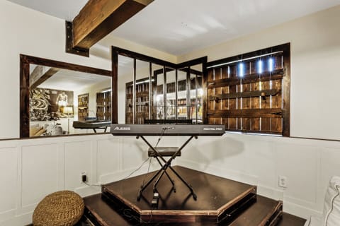 Unleash your creativity with our keyboard piano—perfect for music lovers!