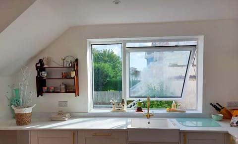 Wake up to light, space, and sea air