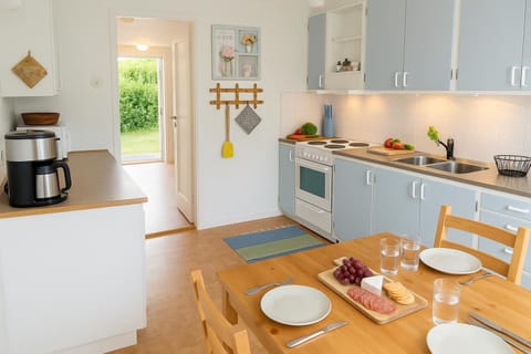 Kitchen and dining area