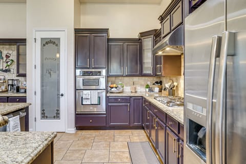 Kitchen | Trash Bags/Paper Towels