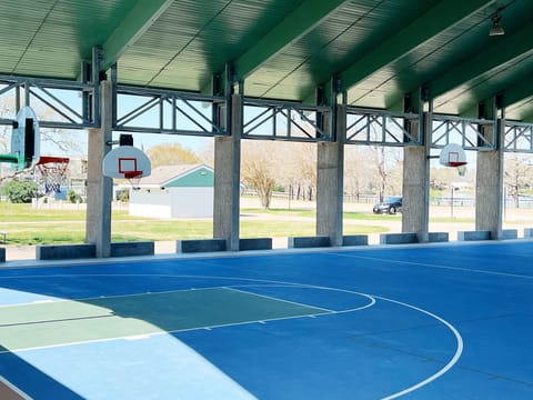 Sport court
