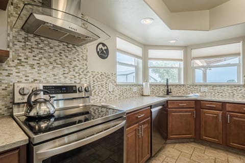 Cook up magic in a kitchen that’s as stylish as it is functional.