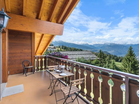 Home, Mountain Range, Balcony, Valley, Hardwood, Porch, Eco Hotel, Alps, Wood Stain, Larch