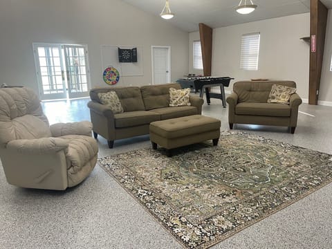 Spacious living and sitting area