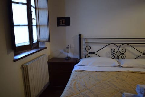 Autumn, Bedroom, Spring, Summer