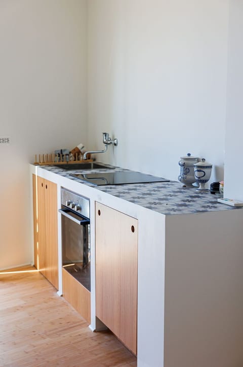 Autumn, Kitchen, Living Room, Spring, Summer