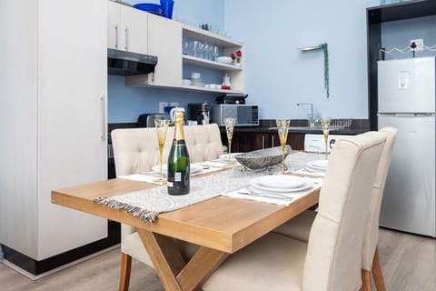 Breakers Apartment Near Hout Bay Harbour (17235)