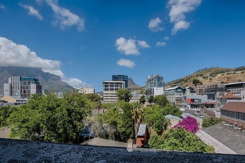 De Waterkant Studio with Table Mountain Views (25011)