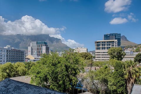De Waterkant Studio with Table Mountain Views (24999)