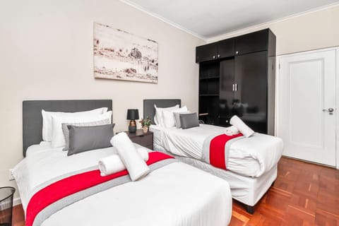 Atlantic Sunsets Camps Bay Villa with Ocean Views (23847)