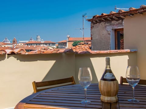 Swimming Pool, Resort, Hotel, Balcony, Resort Town, Seaside Resort, Tropics, Outdoor Furniture, Thermae