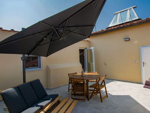 Swimming Pool, Resort, Hotel, Balcony, Resort Town, Seaside Resort, Tropics, Outdoor Furniture, Thermae