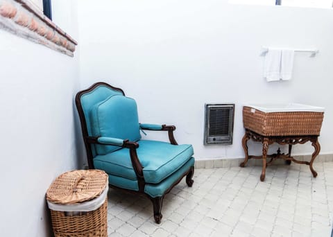 Bathroom 1 | Additional seating for comfort and convenience