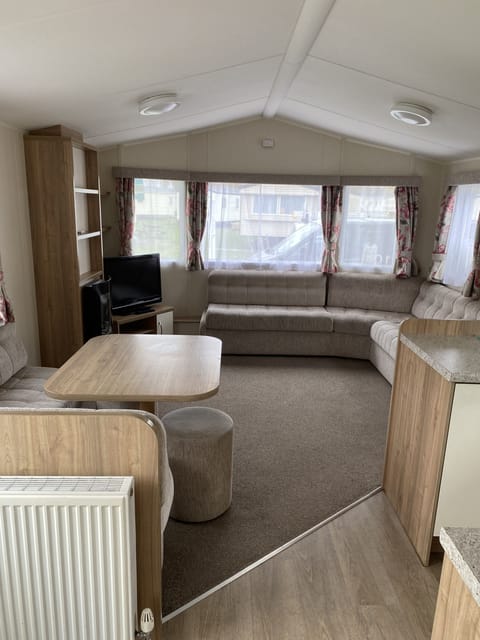 Plot 104 - Living Room & Dining Room