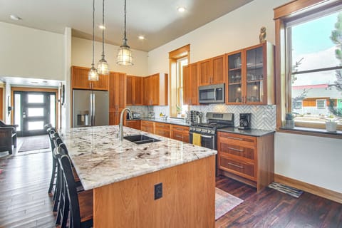 Kitchen | Cooking Basics | Drip Coffee Maker