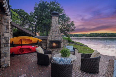 Gorgeous fire pit area on the lake