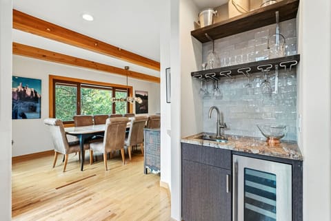 Small Bar area with Wine Fridge