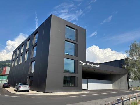 4955c3c3-5ad0-4d52-8e6a-60e3addc5f37