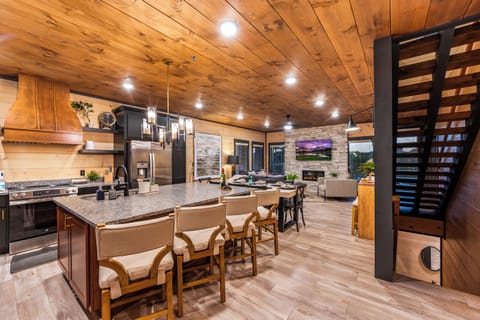 Fully equipped kitchen