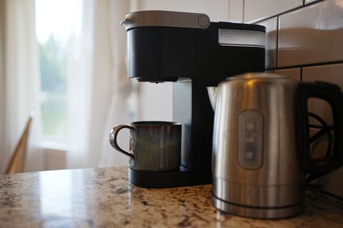 Kureg Coffee Bar & Tea Kettle