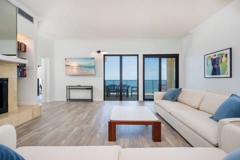 Phoenix II 2151, Orange Beach, Alabama, beach front, 3 bedroom penthouse on the top 15th floor with large floor plan