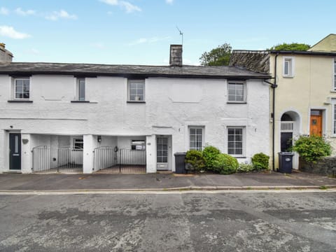 Exterior | Brent Cottage, Windermere