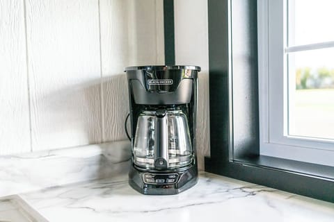 Drip coffee machine