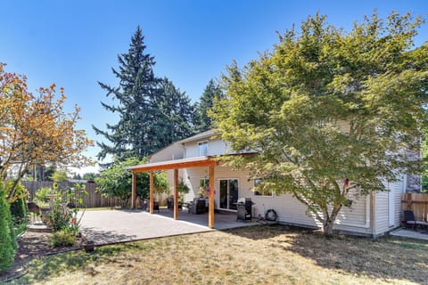 Vancouver Vacation Rental | 3BR | 2.5BA | 1,985 Sq Ft | Stairs Required