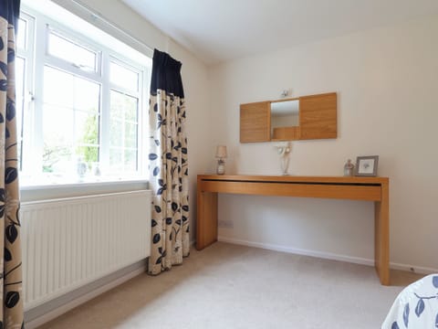 Double bedroom | Heysham Retreat, Evesham