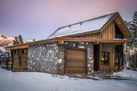 Architecture, Building, Outdoors, Shelter, Countryside