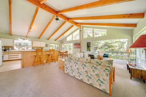 Living Space | Free WiFi