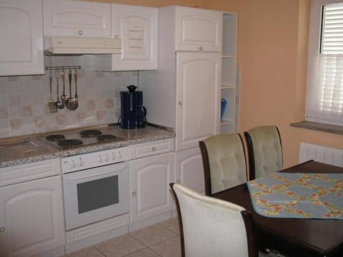 8a02e377 de04 4261 90cf f30875a2638a