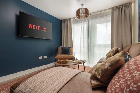 Stay connected – 220Mb fibre Wi-Fi, Smart TV, and bedside USB/USB-C charging.