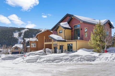 681 Meisel Drive--4BR/3 Bath single family home in Keystone Ski Area