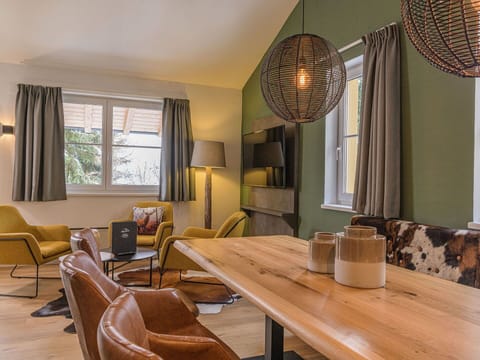 Table, Furniture, Property, Window, Chair, Building, Wood, Interior Design, Shade, Architecture