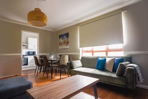 Living Room / Lounge