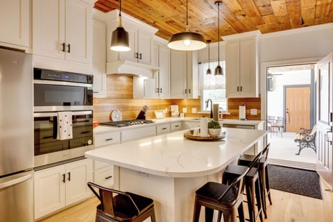 Kitchen | Dishwasher