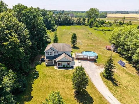 4.2 private acres of peace and beauty