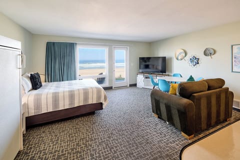 Welcome to Unit 112, Prawn Stars