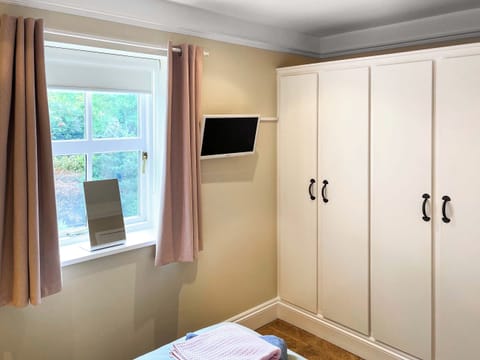 Double bedroom | The Byre, Woodhouses, near Bishop Auckland