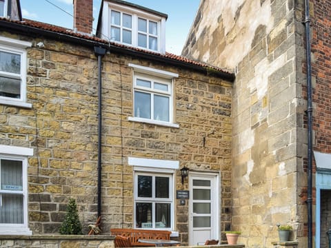 Exterior | Squirrel Cottage, Filey