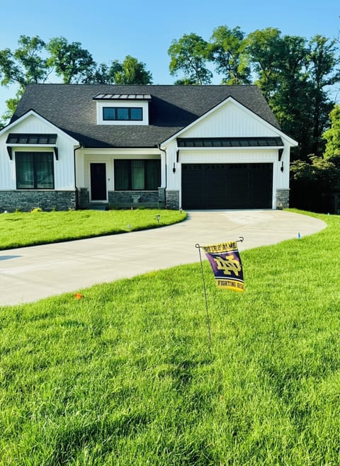 Entire house, both front & back, receives a lot of sunlight all day.