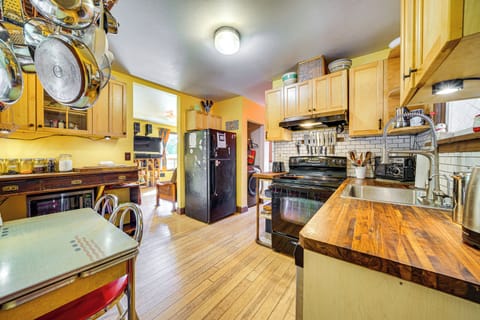 Kitchen | Cooking Basics | Coffee Maker