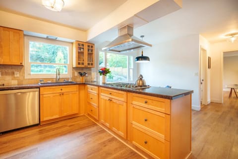 The layout of the kitchen is perfect for a fun day of cooking and baking.