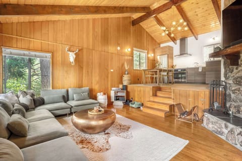 Upon entering you'll be greeted to a spacious open living room