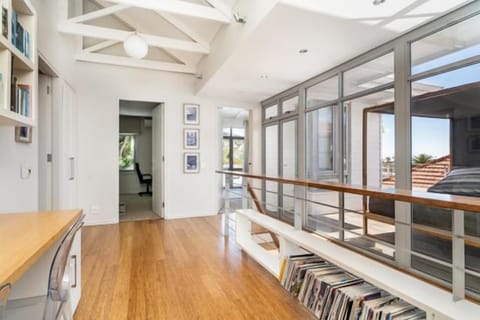 Maison des Fresnaye (580)