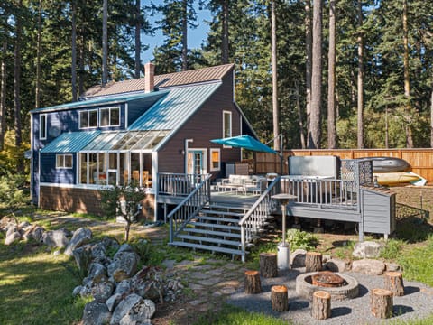 Hawthorn Hideaway located on the south end of San Juan Island.