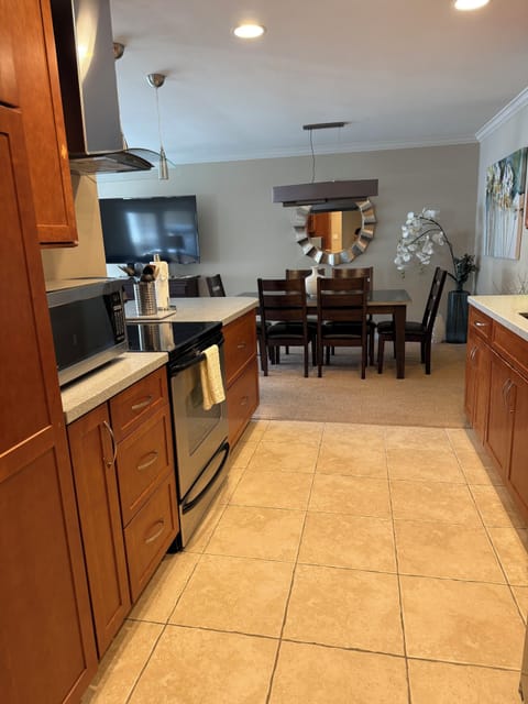 Fully stocked kitchen